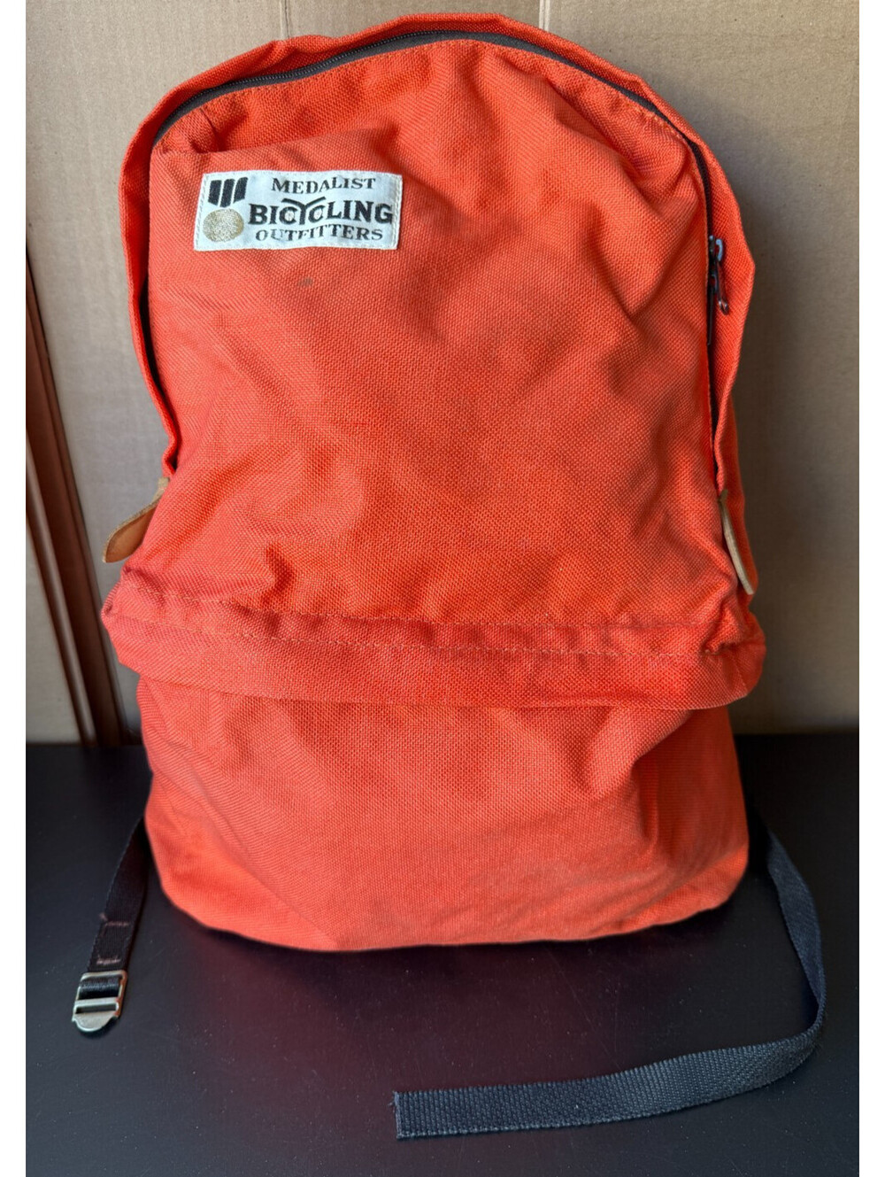 VTG Medalist Bicycling Outfitters Orange Canvas Backpack Daypack Rucksack 20x14